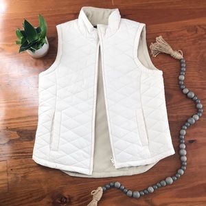 Women’s quilted vest